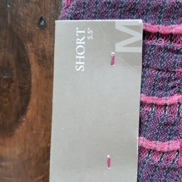 Soft Surroundings Dulcinea Shorts, Fuscia - Picture 4 of 7